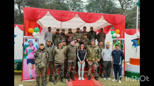 थाना फरह क्षेत्र नेशनल हाईवे आगरा टू मथुरा 75 वे गणतंत्र दिवस के उपलक्ष में नारी शक्ति वंदना दौड़ 