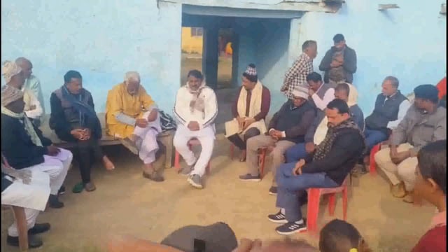 मृत इंजीनियर के घर पहुंचे विधायक, शोक संतप्त परिवार को दी सांत्वना