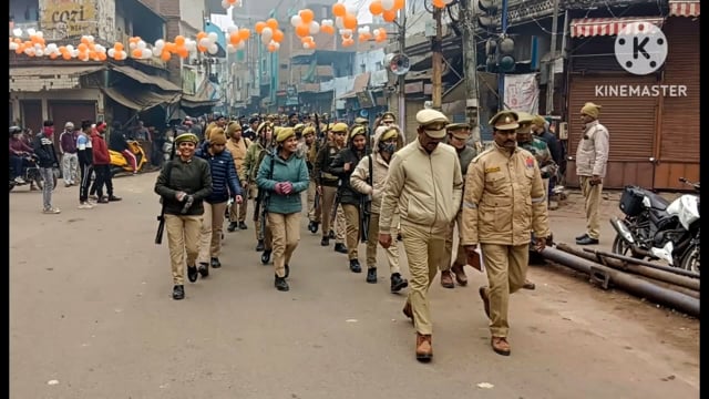 रामलाल की प्राण प्रतिष्ठा को लेकर आगरा की पुलिस प्रशासन पूरी तरीके से मुस्तैद दिखाई दिया और गस्त करते हुए 