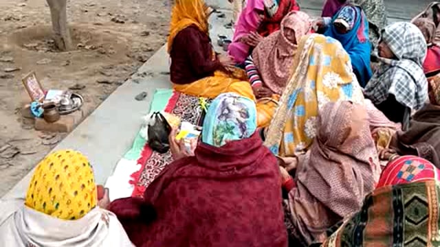 प्रभु राम की प्राण प्रतिष्ठा के उपपक्ष में कामेश्वर महादेव मंदिर पर हुआ महिला संकीर्तन।