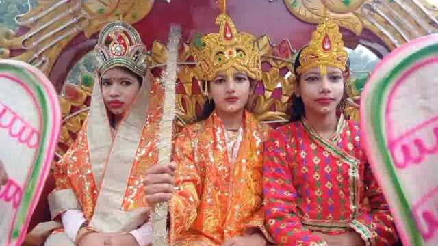 खैर तहसील क्षेत्र के गांव शिवाला में भगवान श्री राम जी की निकाली गई झांकियां 