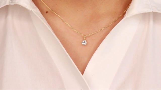 TRACR x TCC Diamond Pendant - Video
