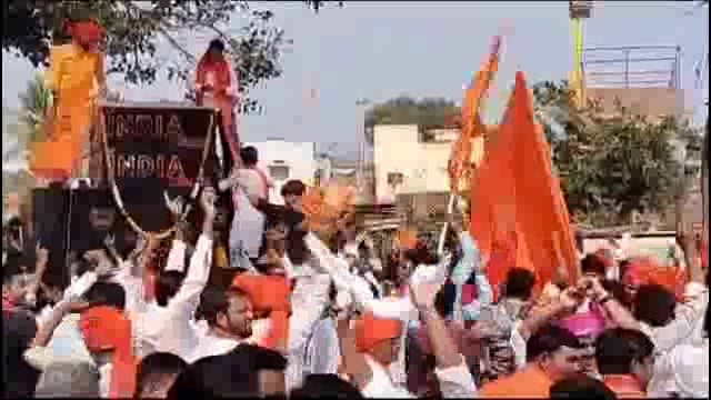 वलांडी येथे हातात तलवार घेऊन नाचणाऱ्या तरुणावर देवणी पोलीस ठाण्यात गुन्हा दाखल