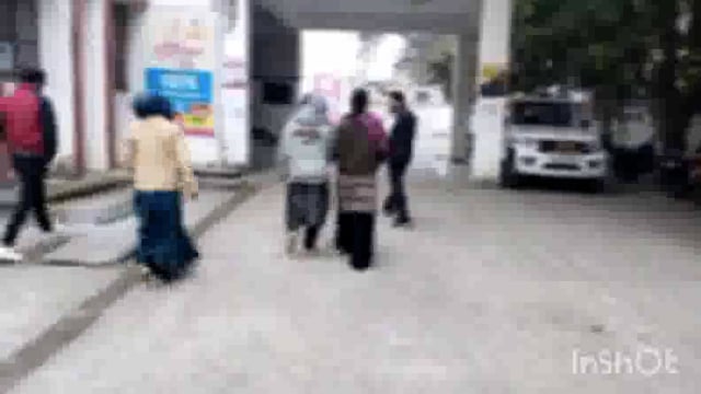 मंदबुद्धि पति का फायदा उठाकर जैठ ने किया बहू से दुराचार फरह पुलिस द्वारा न्यायन मिलने पर पीड़िता ने लगाई एस एसपी से गुहार