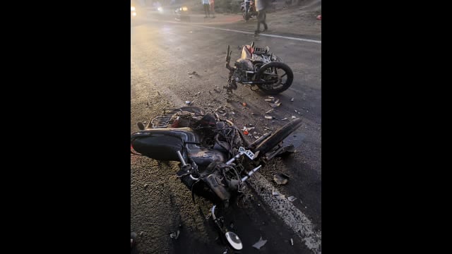 अशोका हॉटेलजवळ दोन मोटारसायकलची धडक एक ठार तर पोलीस कॉन्स्टेबलची प्रकृती चिंताजनक