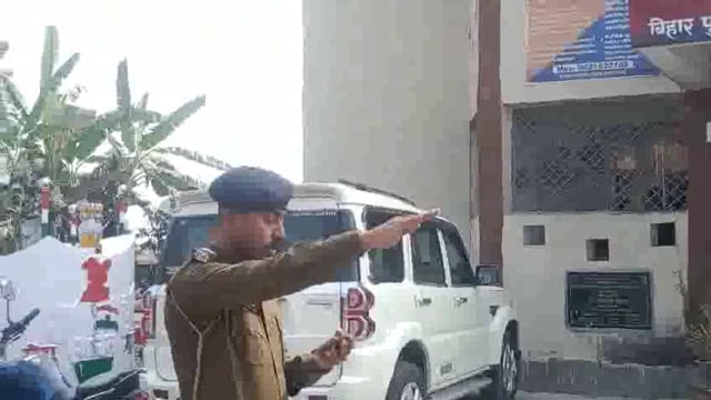 राष्ट्रीय ध्वज एवं 26 जनवरी को लेकर थाना परिसर में शपथ ग्रहण करवाया गया#20m 