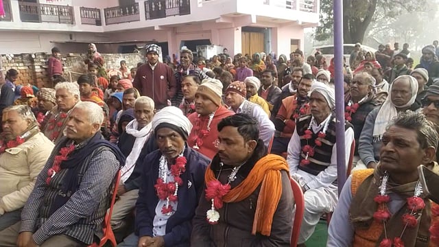 एमएलसी प्रतापगढ़ गोपाल भैया बाबागंज विधायक विनोद सरोज केएनओझा चाचा जी पूर्व जिलापंचायतसदस्यडब्बू सिंह पूर्वप्रमुख अनुभव 