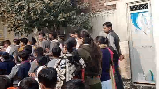 Haridwar: आज ग्राम मनुबास के चौधरी राम सिंह पब्लिक स्कूल में गणतंत्र दिवस बड़ी धूम धाम से मनाया गया..