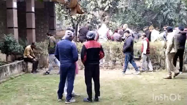 थाना फरह क्षेत्र में हुआ सड़क हादसा चार लोग गंभीर रूप से घायल एक की मौत