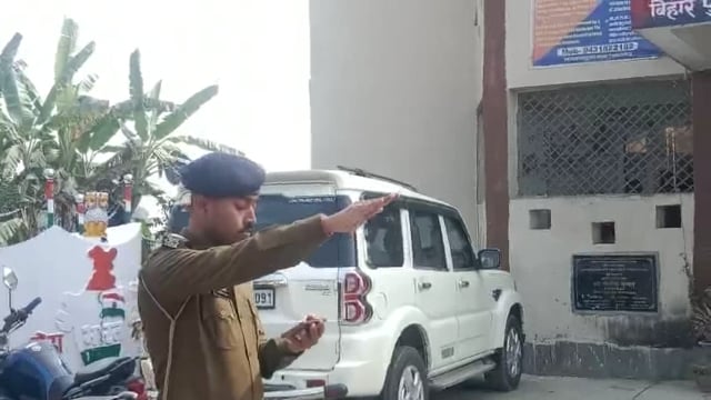 राष्ट्रीय ध्वज एवं 26 जनवरी को लेकर थाना परिसर में शपथ ग्रहण करवाया गया#20m 