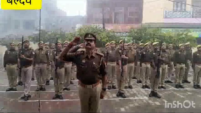 महावन व बलदेव थाने पर धूमधाम से मनाई गई 26 जनवरी गणतंत्र दिवस पर दोनों ही थाना अध्यक्षों द्वारा किया गया ध्वजारोहण 