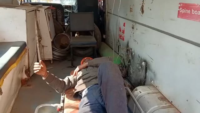 कोतवाली खैर भानेरा नहर पुल के पास ऑटो अनित्र होने से ऑटो चालक हुआ गंभीर रूप से घायल