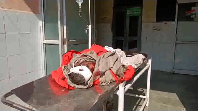 खैर कोतवाली क्षेत्र के अदलपुर नहर पुल के पास बाइक सवार में किसी अज्ञात वाहन ने मारी टक्कर बाइक सवार गंभीर रूप से घायल