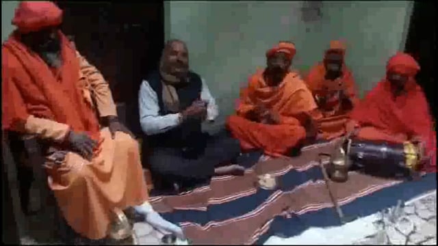 राष्ट्रीय अध्यक्ष संत धर्मदास महाराज भाजपा को समर्थन देने पर संत समाज ने वृंदावन में खुशी मनाई और भजन कीर्तन किया