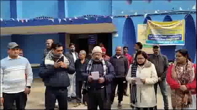 राष्ट्रपिता महात्मा गांधी की पुण्यतिथि पर रेफरल अस्पताल में स्वास्थ्य कर्मियों ने मरीजों की सेवा करने का लिया संकल्प 