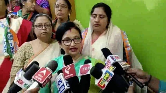 পূর্ব মেদিনীপুর জেলা কাঁথি সাংগঠনিক মহিলা তৃণমূল কংগ্রেসের সঙ্গবদ্ধ শপথ