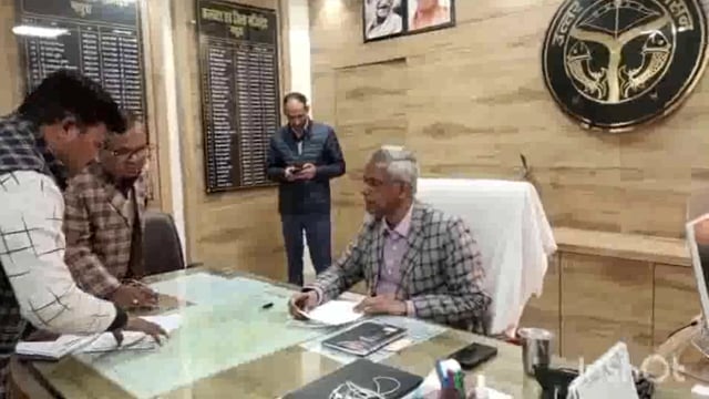 मथुरा नगर की ट्रैफिक व्यवस्था में जल्द होगा सुधार जिला अधिकारी