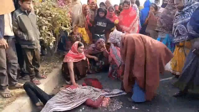 nalanda:- साइकिल से ट्यूशन पढ़ने जा रही छात्रा को अनियंत्रित बस में कुचला, छात्रा की हुई मौके पर दर्दनाक मौत,