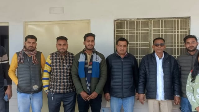 laksar लक्सर नगर के हरिद्वार रोड ऑल इंडिया पत्रकार एकता एसोसिएशन  के कैंप कार्यालय पर आज एक मीटिंग आयोजित की गई 