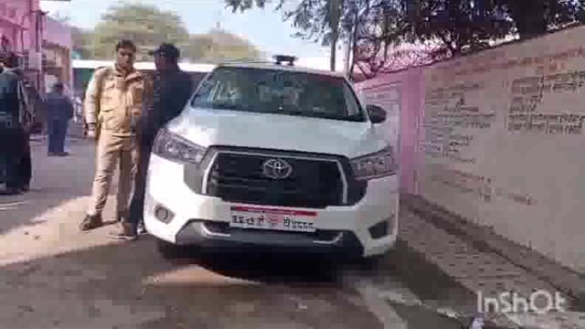 स्वास्थ्य विभाग के प्रमुख सचिव ने किया जिला अस्पताल का निरीक्षण ली बैठक