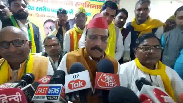 वित्त मंत्री प्याज नहीं खाती हैं इसलिए गरीबी नहीं दिख रही है-- राजीव राय सपा राष्ट्रीय प्रवक्ता 