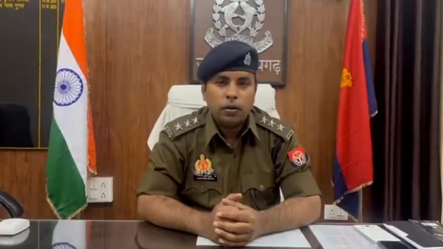 एसडीएम सीओ के आश्वाशन पर परिजन शव अन्तिम संस्कार को माने, पुलीस मुकदमा दर्ज कर जांच शुरू किया
सीओ अमरनाथ गुप्ता की बाइट