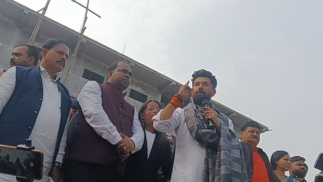 लोजपा सुप्रीमो सह सांसद चिराग पासवान पहुँचे सुपौल, जम कर की मोदी की तारीफ, दर असल रविवार को जिले के छातापुर पनोरमा हॉस्प