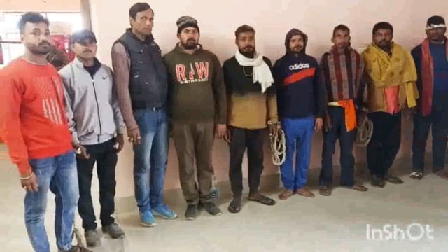 लखीसराय उत्पाद विभाग ने 75 लीटर देसी महुआ शराब के साथ तीन कारोबारी एवं 6 शराबी को किया गिरफ्तार।