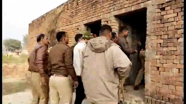 प्रतापगढ़ पाँती लीलापुर पट्टे की जमीन में कई वर्षों से रह रहे परिवार को दबंगो ने पिटा 