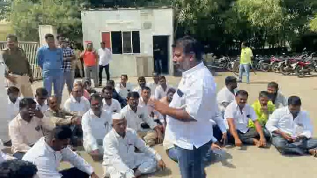 स्वाभिमानीच्या आंदोलनाला अंशता यश शंभर रुपये दरवाढीनंतर आंदोलन तहकूब