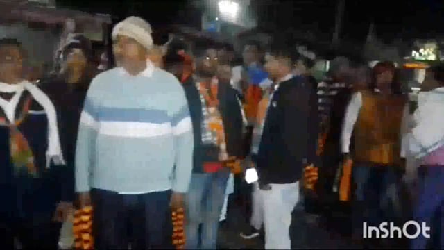 रामगढ़ चौक पर उपमुख्यमंत्री विजय कुमार सिंन्हा का भाजपा कार्यकर्ताओं ने किया फूल माला से भव्य स्वागत।