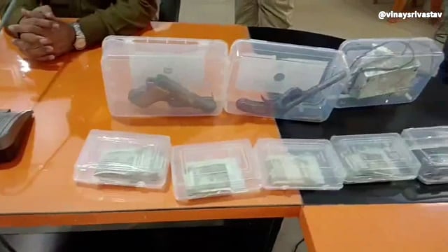 पुलिस मुठभेड़ में दो अंतर्जनपदीय शातिर लूटेरे गिरफ्तार, कब्जे से लूट के एक पिस्टल रुपए अपाची मोटरसाईकिल बरामद 