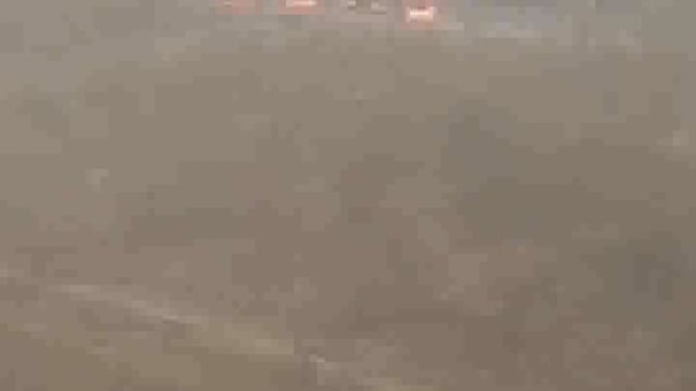 यमुना एक्सप्रेसवे के माइलस्टोन 117 के समीप हुआ भीषण हादसा बस में लगी आग