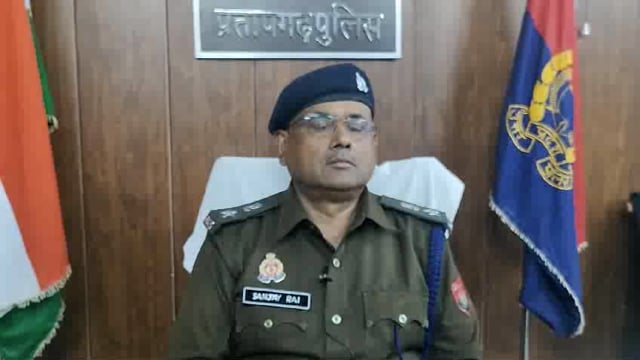 कोतवाली नगर पुलिस द्वारा धार्मिक भावनाओं को ठेस पहुँचाने के अभियोग से सम्बन्ध में एक अभियुक्त गिरफ्तार अपर पुलिसअधीक्षक,
