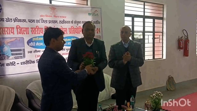 लखीसराय जिला मुख्यालय खेल भवन परिसर में जिला स्तरीय दिव्यांग खेल प्रतियोगिता का जिलाधिकारी ने किया उद्घाटन