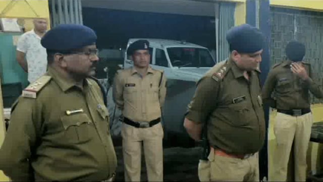नवपदस्थ पुलिस अधीक्षक सक्ति अंकिता शर्मा द्वारा थाना बाराद्वार का किया गया औचक निरीक्षण