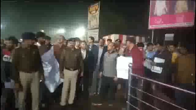 डीडीयू गया रेल खंड के सासाराम डेहरी आदि स्टेशनों का निरीक्षण महाप्रबंधक एके खंडेलवाल ने किया 