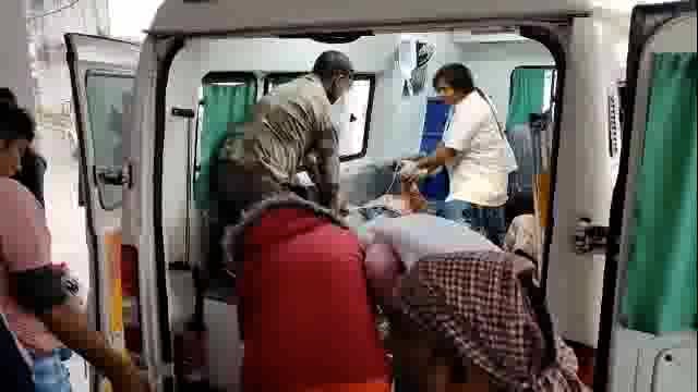 रोहतास के चेनारी में ऑटो तथा बाइक के टक्कर में दो की मौत सात घायल