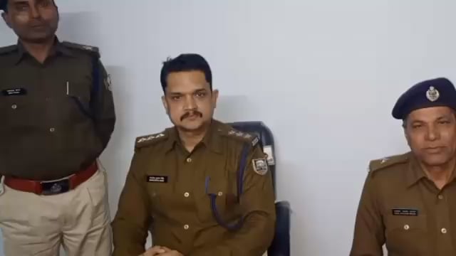 शाहकुंड। थाना परिषद पहुंचे विधि व्यवस्था डीएसपी मंगलेश कुमार ने बताया कि थाना का अचित निरीक्षण किया गया।