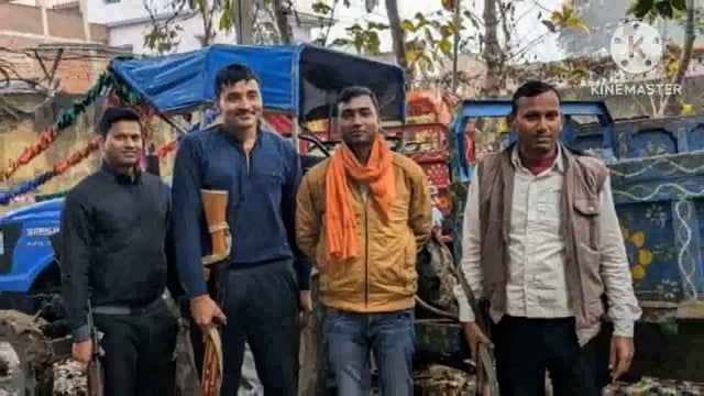 पुलिस ने नोनी चक तिलैया नदी बालू घाट से बालू का परिवहन कर रहे एक ट्रैक्टर को किया जप्त चालक फरार