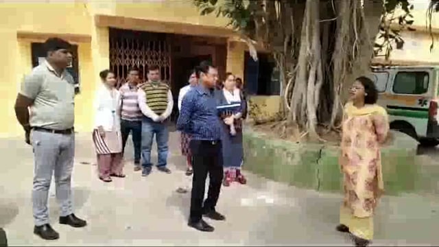 कलेक्टर ने विभिन्न स्वास्थ्य केंद्र बालक आश्रम एवं विभिन्न निर्माण कार्यों का किया औचक  निरीक्षण