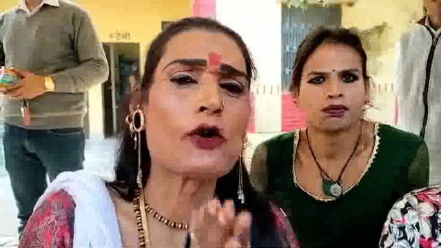 जालौन जिले से अनोखी खबर किन्नरों ने नगर क्षेत्र के विकास के लिए भेजा ज्ञापन प्रधानमंत्री को संबोधित उपजिलाधिकारी को दिया