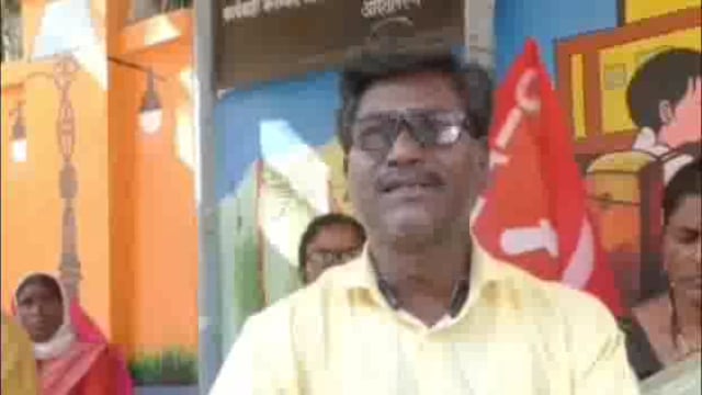 मयत लोखंडेच्या परिवाराचे शहरात पुनर्वसन करत 25 लाखाची आर्थिक मदतीसह एकास नौकरी द्यावी - सीटु जनरल सेक्रेटरी काॅ.गायकवाड