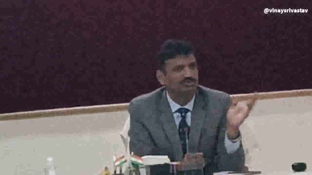 नए जिलाधिकारी प्रवीण मिश्रा ने मीडिया से की प्रेस कॉन्फ्रेंस