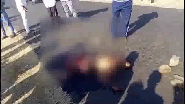 जेसीबीच्या खाली चिरडून अनोळखी व्यक्ती ठार,जेसीबी चालकांवर गुन्हा दाखल