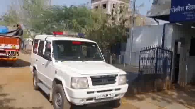 बिदर गेट उड्डाण पुलावर स्कुटीला कट का मारलास म्हणून एकास मारहाण,खांदा फ्याक्चर ग्रामीण पोलिसांत गुन्हा दाखल