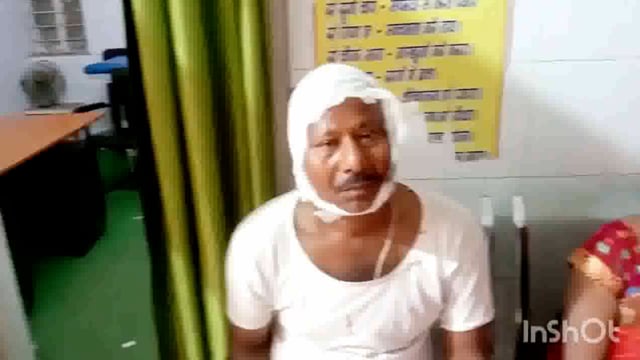 दीरा के निकट टोटो ने मारी पलटी चार व्यक्ति हुए घायल रामगढ़ चौक पीएचसी में हुई इलाज।