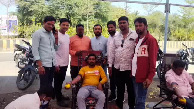 श्री संत सेवालाल महाराज यांच्या जयंती निमित्त नाईक चौक येथे भव्य रक्तदान शिबिराचे आयोजन