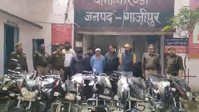 करंडा पुलिस ने जुआ खेलने वाले छह आरोपियों को धर  दबोचा गिरफ्तार कर भेजा जेल
