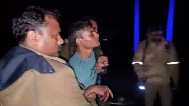 गहमर पुलिस ने बीते 19 तारीख को बच्चे का अपहरण कर हत्या करने वाले आरोपी को मुठभेड़ में किया घायल